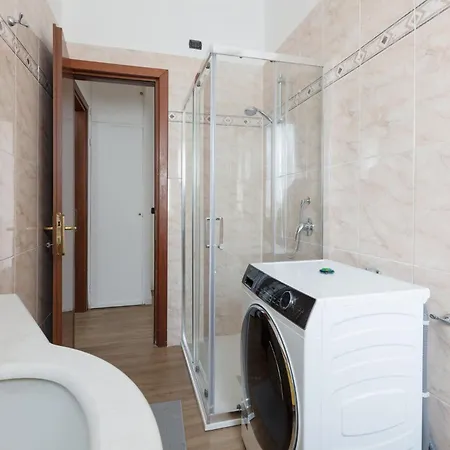 Apartment Corso Lodi Modern With Balcony
