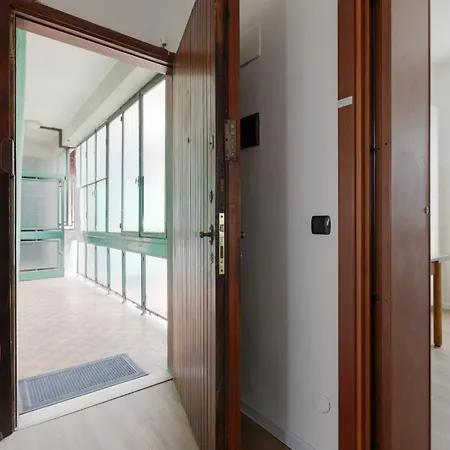 Corso Lodi Modern With Balcony * Milan