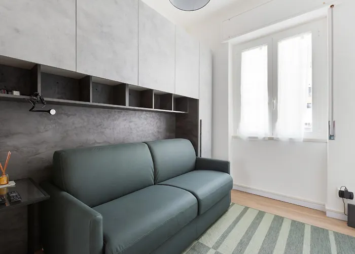 Guesthost - Corso Lodi Modern With Balcony Μιλάνο